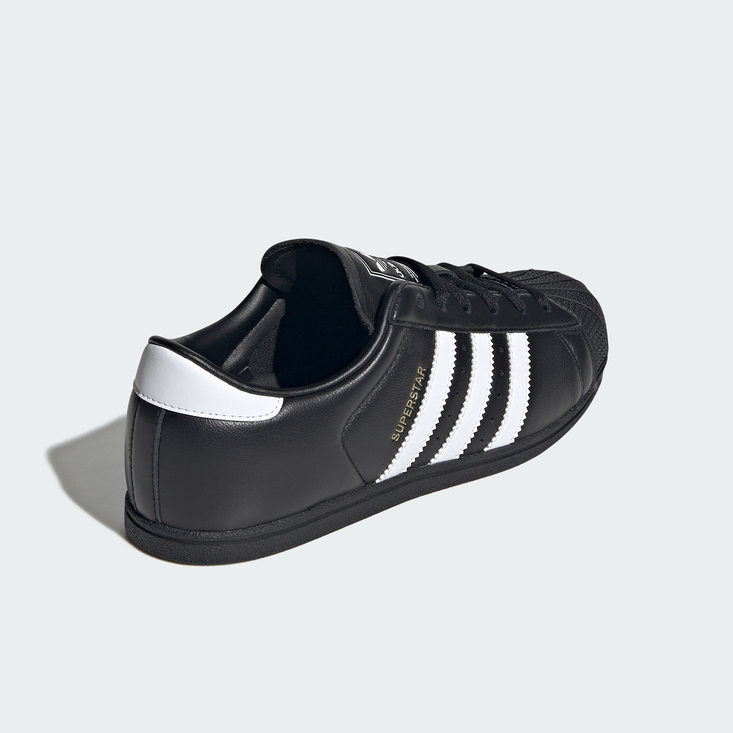 Scarpe sportive e da tempo lib - Adidas Shoes Superstar recensione e prezzo